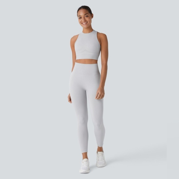 Halara Women’s Seamless Flow High Waisted Ruched 7/8 Yoga Leggings Sz S In Gray - Picture 1 of 6